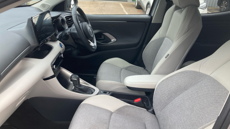 Toyota Yaris 1.5 Hybrid Excel 5dr CVT Hybrid Hatchback